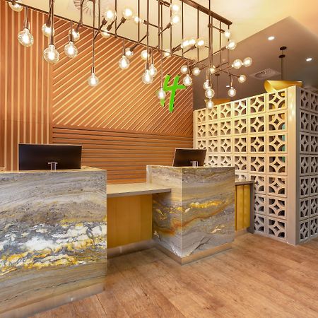 Holiday Inn - Piura By Ihg Exterior foto