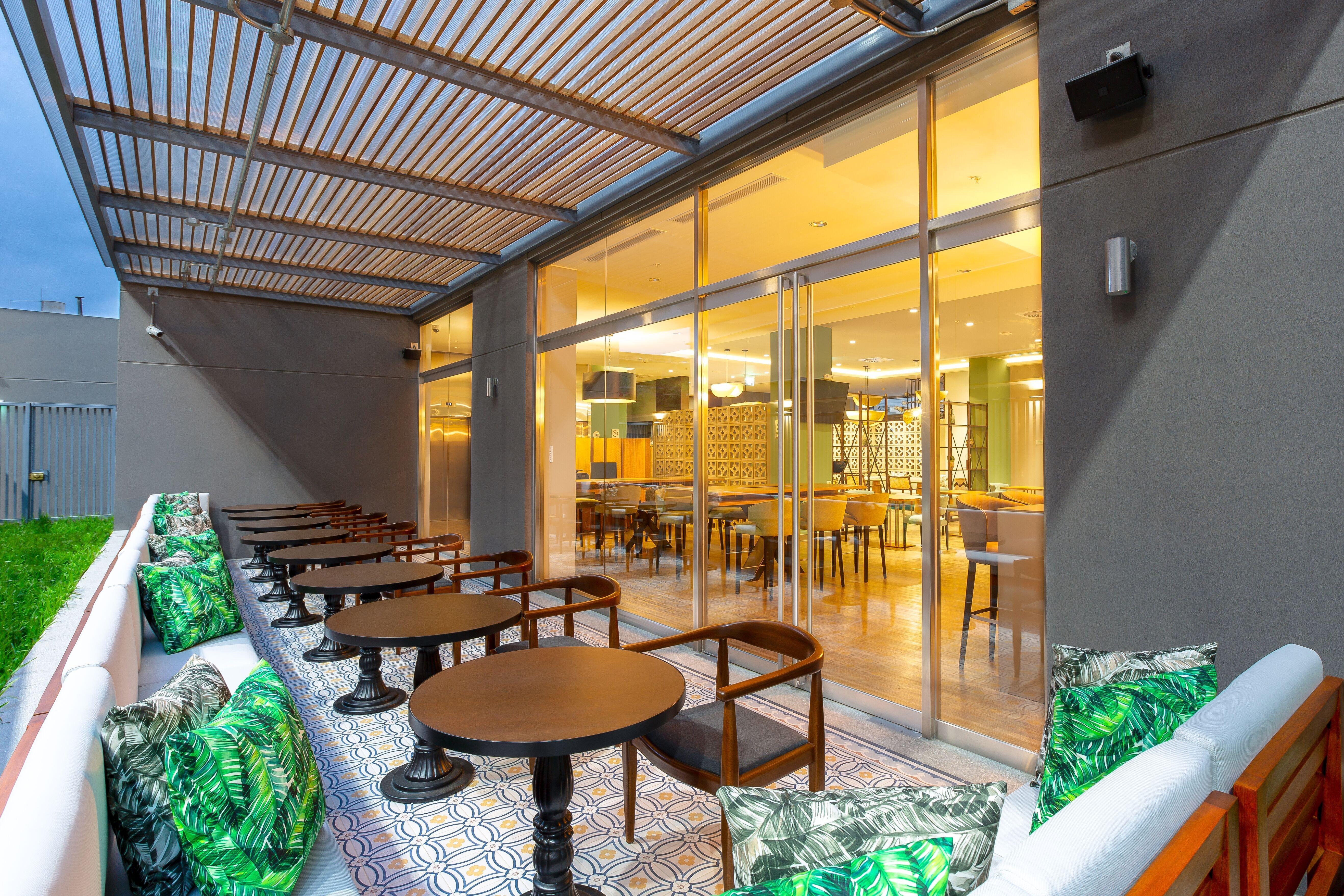 Holiday Inn - Piura By Ihg Exterior foto